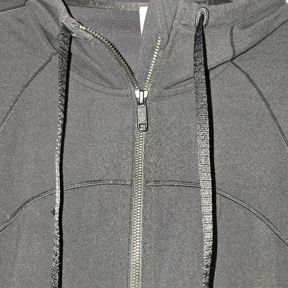 Women's Black Lululemon Hooded Define Jacket Size 18 - Picture 6 of 9